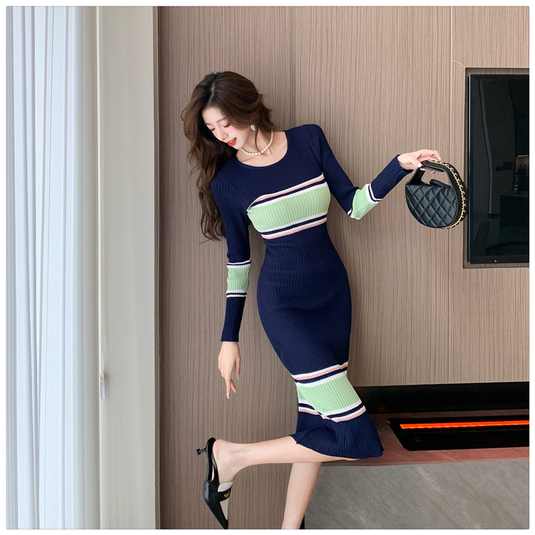 ĐẦM LEN PHỐI SỌC CAO CẤP D170